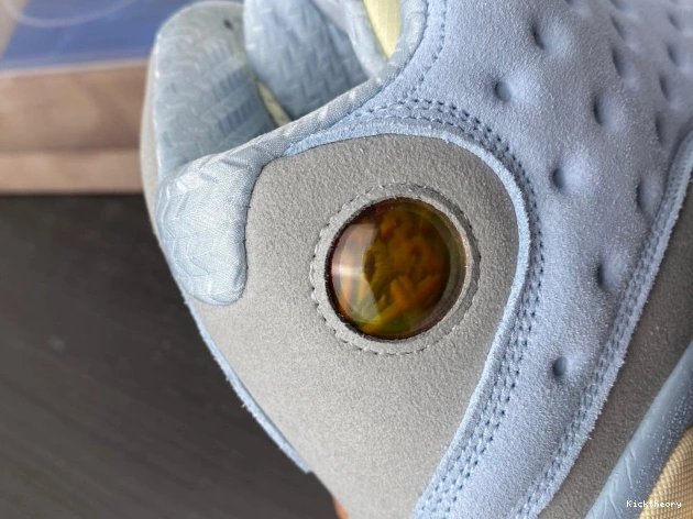 Kick Theory 13 SoleFly DX5763-100 Retro Jordan 0817